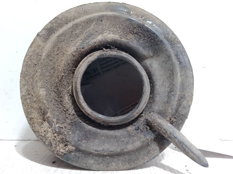 Recambio de tapa exterior combustible para volkswagen polo (6n2) 1.4 referencia OEM IAM   