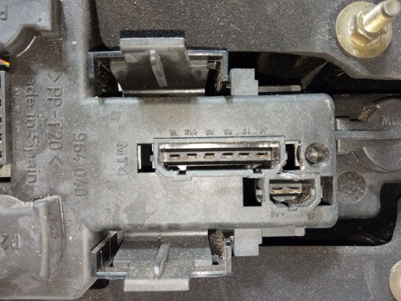 Recambio de piloto trasero derecho para seat ibiza ii (6k1) 1.4 i referencia OEM IAM 6K6945258C  