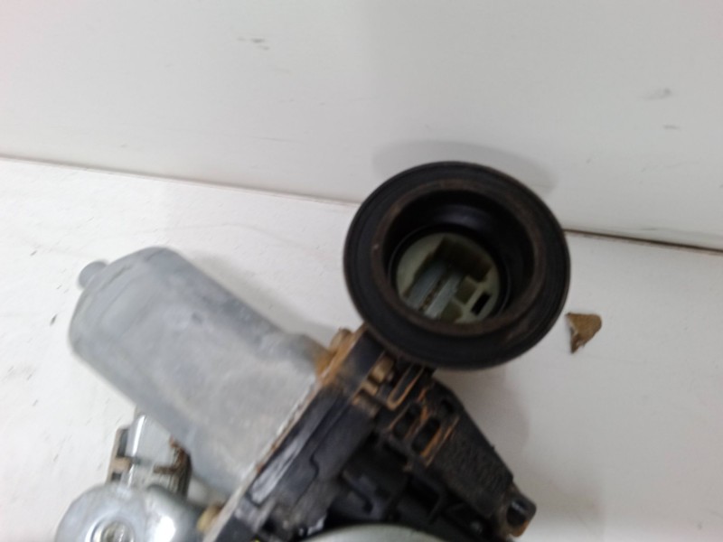 Recambio de elevalunas electrico delantero izquierdo para lexus rx (_u3_) 300 (mcu35_) referencia OEM IAM   