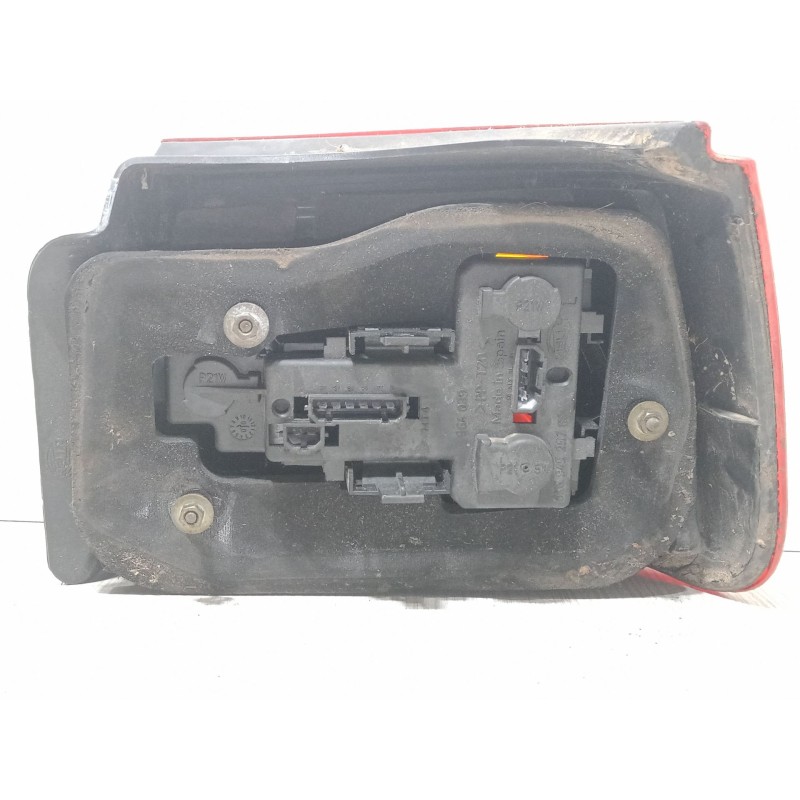 Recambio de piloto trasero izquierdo para seat ibiza ii (6k1) 1.4 i referencia OEM IAM 6k6945257c  