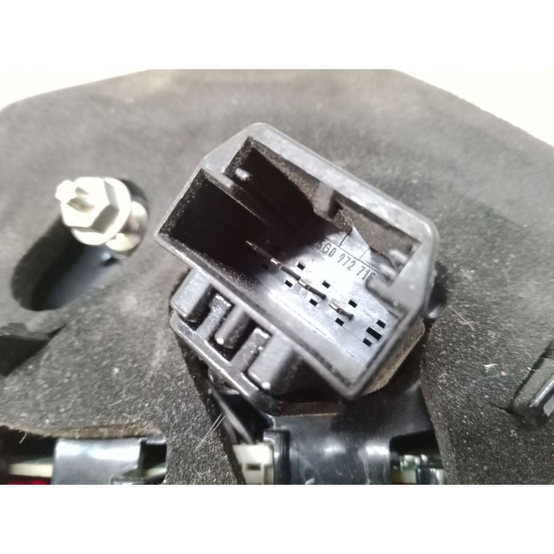 Recambio de piloto led trasero porton izquierdo para volkswagen tiguan (ad1, ax1) 2.0 tdi referencia OEM IAM   