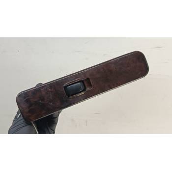 MANDO ELEVALUNAS DELANTERO DERECHO MR551008 