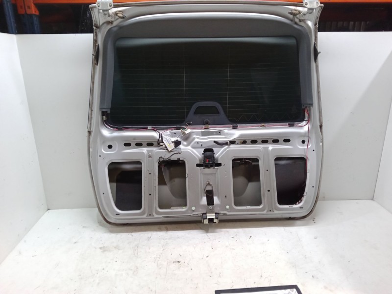 Recambio de porton trasero para mercedes-benz clase m (w163) ml 430 (163.172) referencia OEM IAM    Recambio de porton trasero para mercedes-benz clase m (w163) ml 430 (163.172) referencia OEM IAM