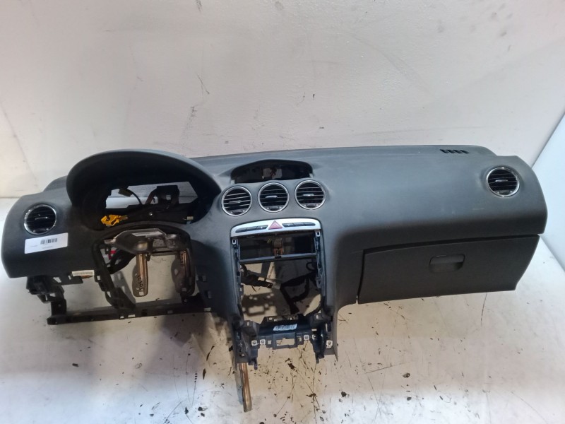 Recambio de salpicadero para peugeot 308 i (4a_, 4c_) 1.6 hdi referencia OEM IAM   