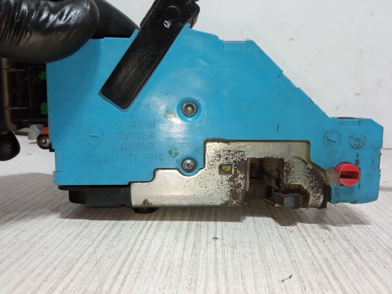 Recambio de cerradura puerta trasera derecha para peugeot 207/207+ (wa_, wc_) 1.6 hdi referencia OEM IAM   