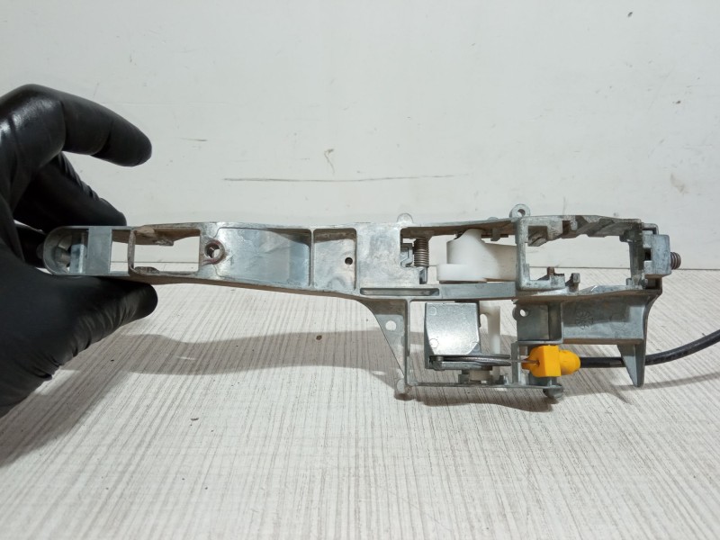 Recambio de cerradura puerta trasera derecha para peugeot 207/207+ (wa_, wc_) 1.6 hdi referencia OEM IAM   