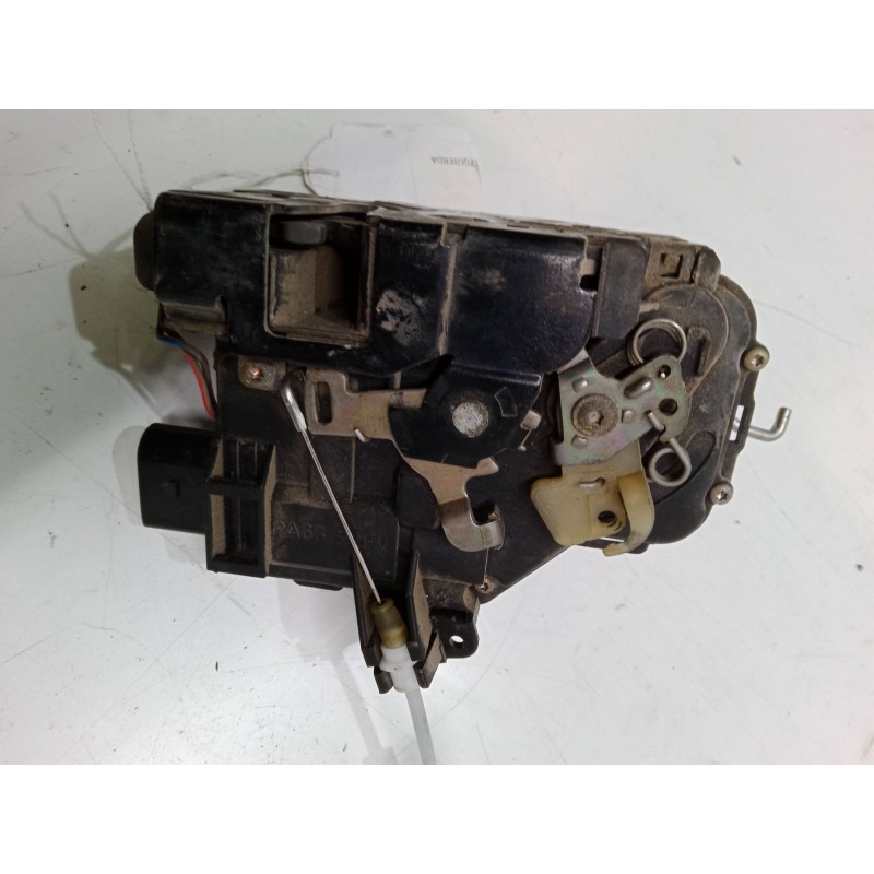 Recambio de cerradura puerta delantera izquierda para audi a6 c5 (4b2) 2.5 tdi quattro referencia OEM IAM 4B1837015B  