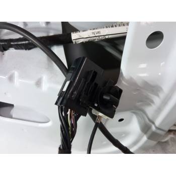 PORTON TRASERO GN15N40400HC 