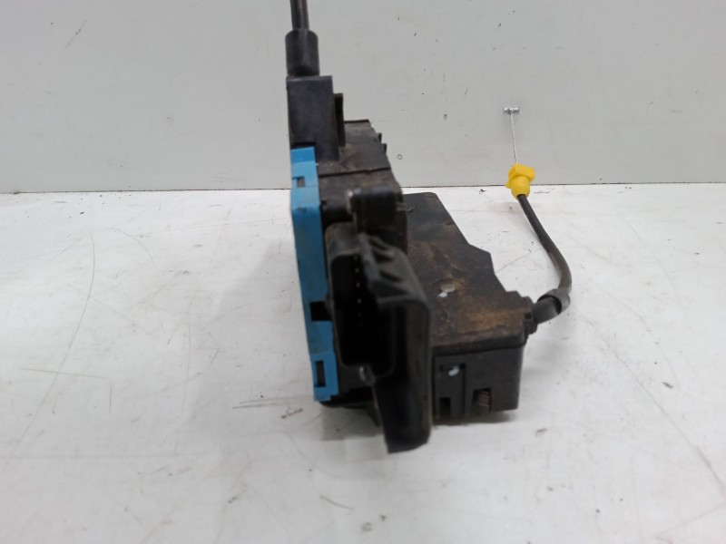 Recambio de cerradura puerta trasera izquierda para peugeot 207/207+ (wa_, wc_) 1.6 hdi referencia OEM IAM   