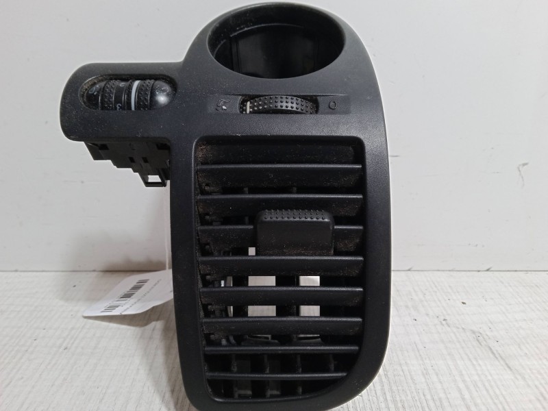 Recambio de aireador izquierdo para volkswagen polo (6n2) 1.4 referencia OEM IAM   