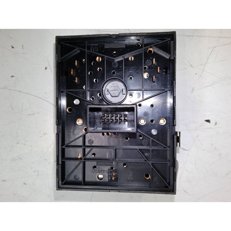 Recambio de conmutador de luces para opel corsa c (x01) 1.2 (f08, f68) referencia OEM IAM    Recambio de conmutador de luces para opel corsa c (x01) 1.2 (f08, f68) referencia OEM IAM