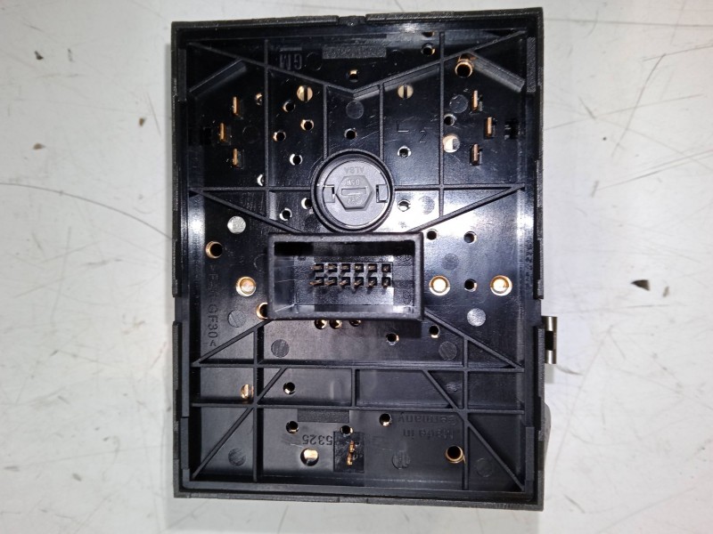 Recambio de conmutador de luces para opel corsa c (x01) 1.2 (f08, f68) referencia OEM IAM    Recambio de conmutador de luces para opel corsa c (x01) 1.2 (f08, f68) referencia OEM IAM