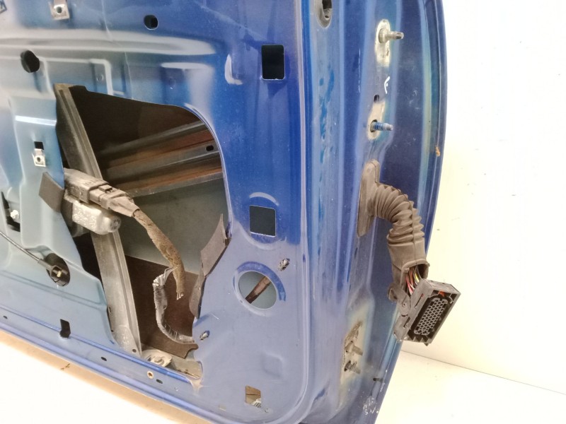 Recambio de puerta delantera izquierda para renault megane ii coupé-cabriolet (em0/1_) 1.6 16v referencia OEM IAM   