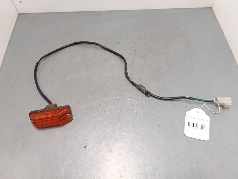 INTERMITENTE LATERAL IZQUIERDO 44000032 