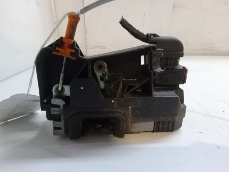 Recambio de cerradura puerta delantera derecha para opel meriva a monospace (x03) 1.6 16v (e75) referencia OEM IAM   