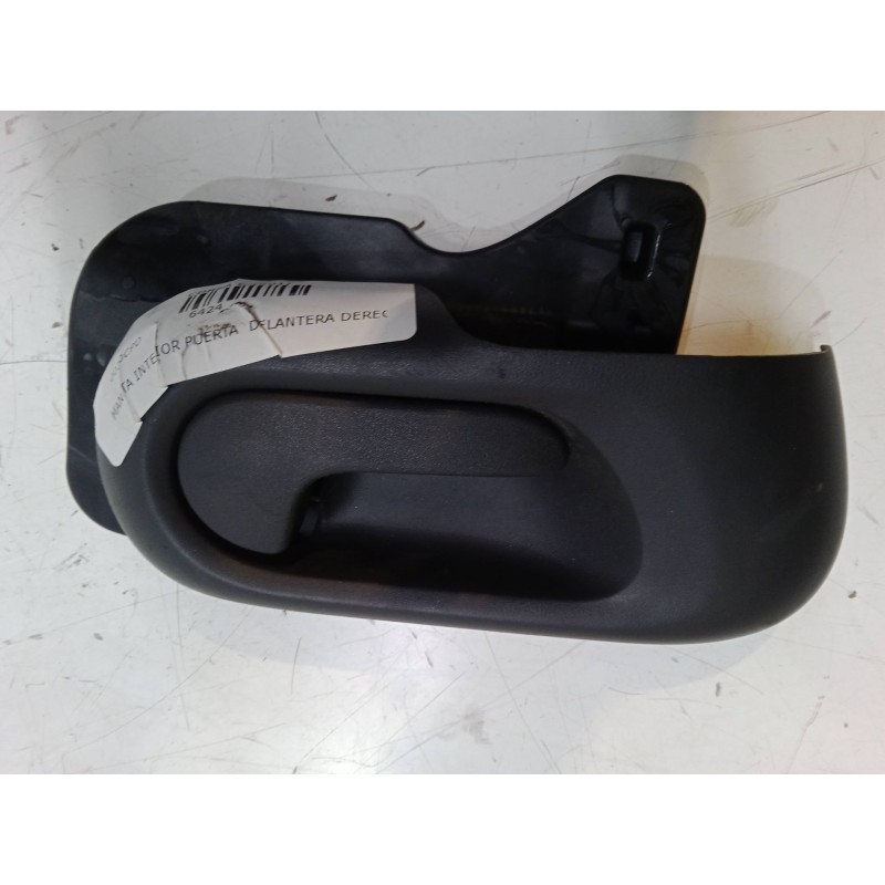 Recambio de maneta interior puerta delantera derecha para opel corsa c (x01) 1.2 (f08, f68) referencia OEM IAM   