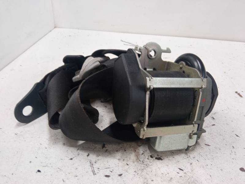 CINTURON SEGURIDAD DELANTERO IZQUIERDO 