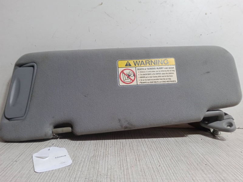 Recambio de parasol derecho para kia carnival ii (gq) 2.9 crdi referencia OEM IAM   