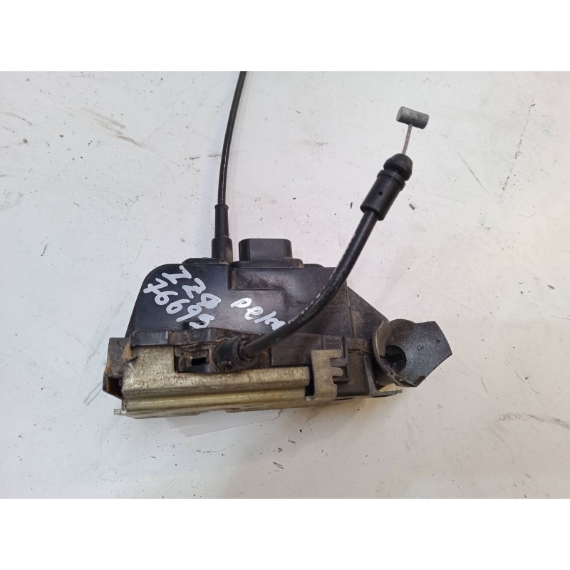 Recambio de cerradura puerta delantera izquierda para renault scénic ii (jm0/1_) 1.6 (jm0c, jm0j, jm1b) referencia OEM IAM   