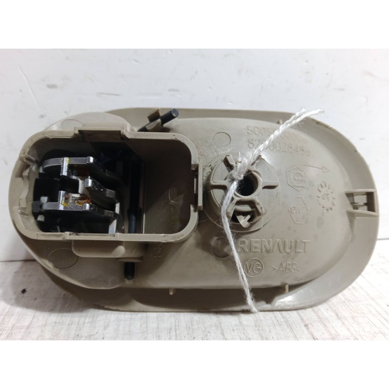 Recambio de maneta interior puerta trasera derecha para renault grand scénic ii (jm0/1_) 1.9 dci (jm14) referencia OEM IAM   