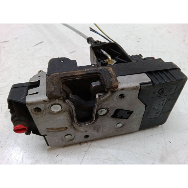 Recambio de cerradura puerta trasera derecha para opel meriva a monospace (x03) 1.6 16v (e75) referencia OEM IAM   