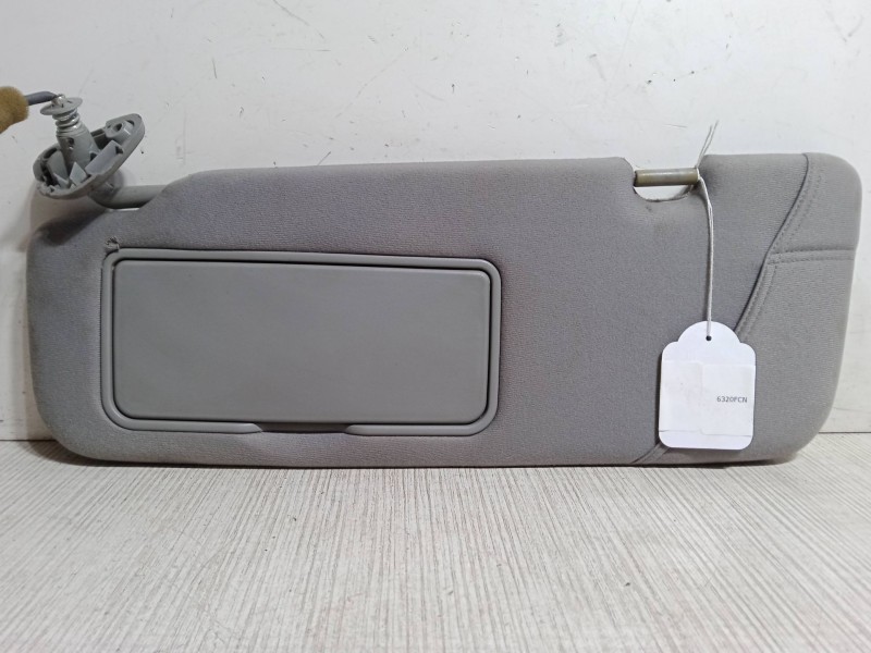 Recambio de parasol izquierdo para kia carnival ii (gq) 2.9 crdi referencia OEM IAM   
