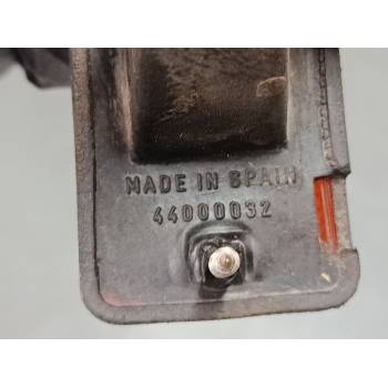 INTERMITENTE LATERAL IZQUIERDO 44000032 