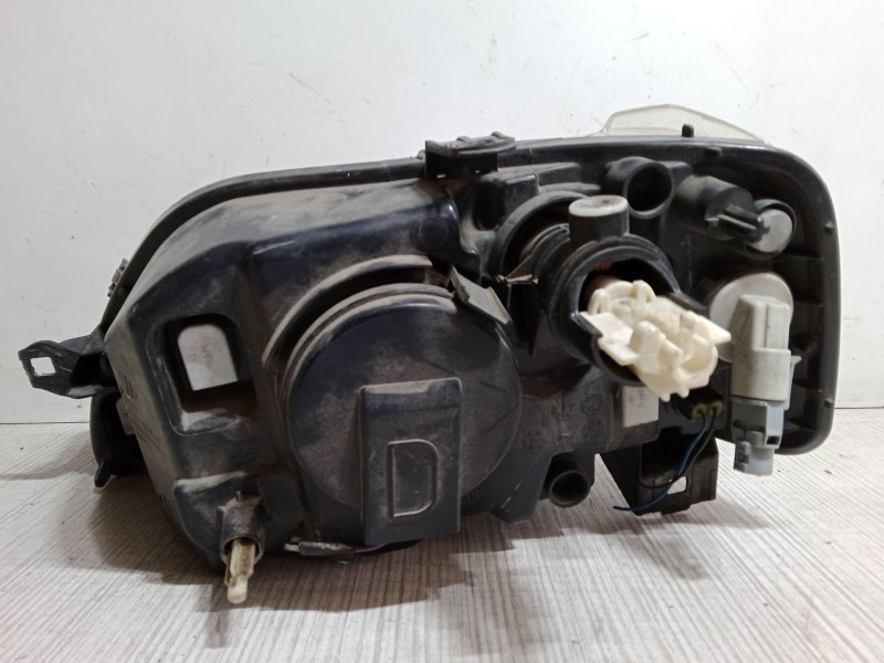 Recambio de faro derecho para dacia logan (ls_) 1.4 (lsoa, lsoc, lsoe, lsog) referencia OEM IAM   