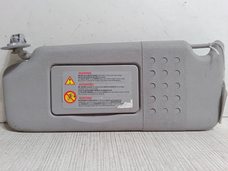 Recambio de parasol izquierdo para renault clio ii (bb_, cb_) 1.9 dti (b/cb0u) referencia OEM IAM   