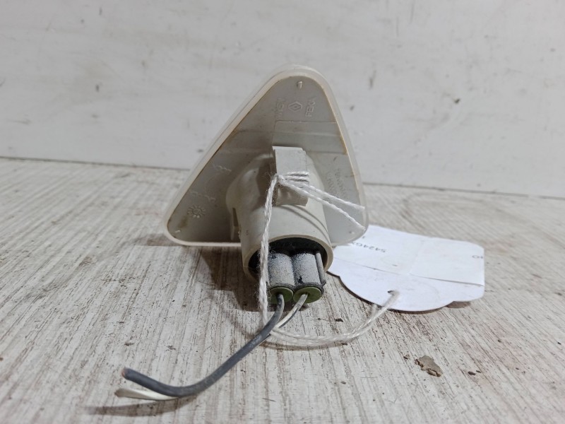 Recambio de intermitente lateral derecho para renault kangoo express (fw0/1_) 1.5 dci 70 (fw0a, kw0v) referencia OEM IAM   