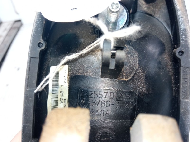 Recambio de maneta exterior puerta corredera derecha para peugeot bipper tepee 1.4 hdi referencia OEM IAM 242557D  