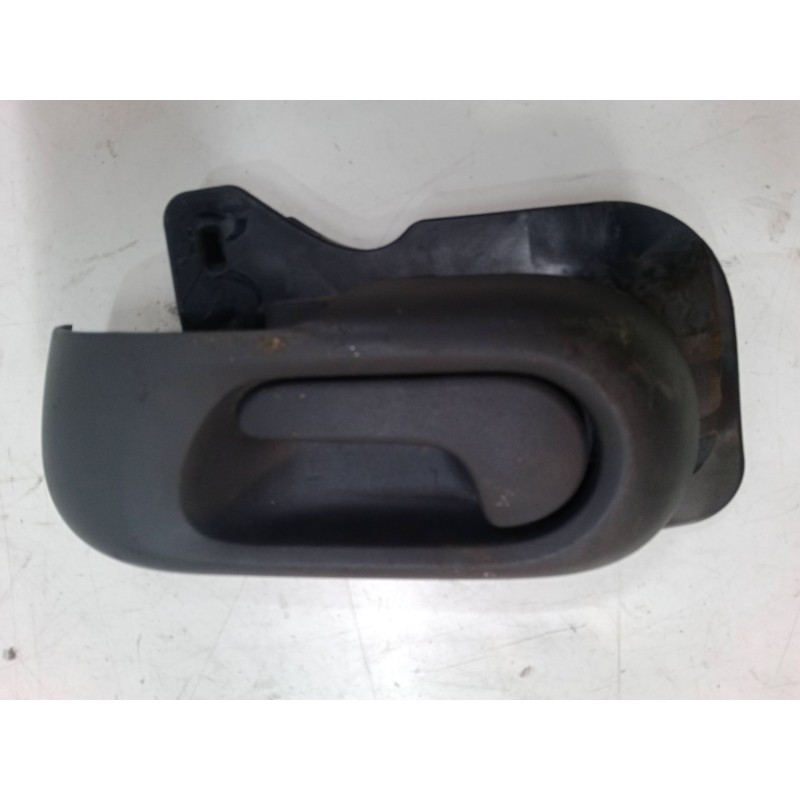Recambio de maneta interior puerta delantera izquierda para opel corsa c (x01) 1.2 (f08, f68) referencia OEM IAM   