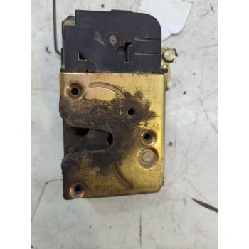 CERRADURA PUERTA DELANTERA DERECHA 