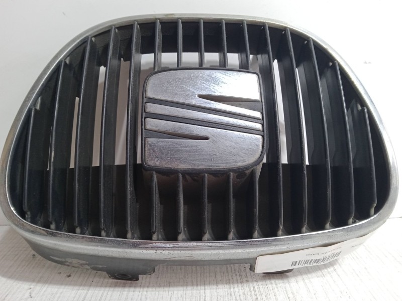 Recambio de rejillas capo para seat ibiza iii (6l1) 1.9 tdi referencia OEM IAM   