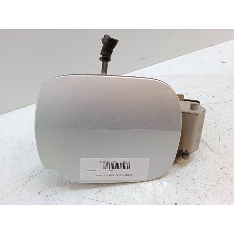 Recambio de tapa exterior combustible para renault clio iii (br0/1, cr0/1) 1.2 16v (br0p, cr0p) referencia OEM IAM   