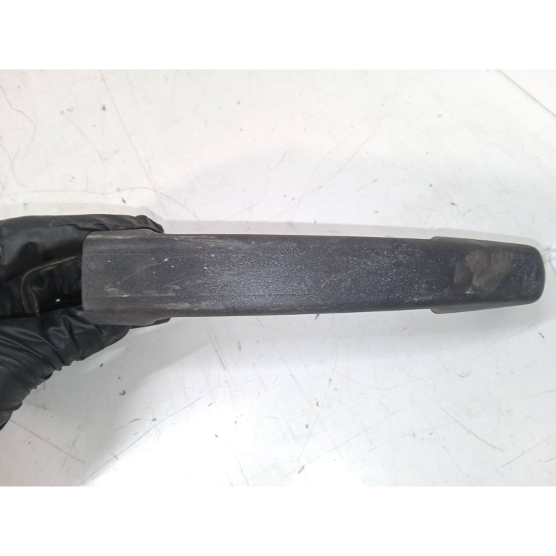 Recambio de maneta exterior puerta trasera derecha para mercedes-benz clase m (w163) ml 430 (163.172) referencia OEM IAM    Recambio de maneta exterior puerta trasera derecha para mercedes-benz clase m (w163) ml 430 (163.172) referencia OEM IAM