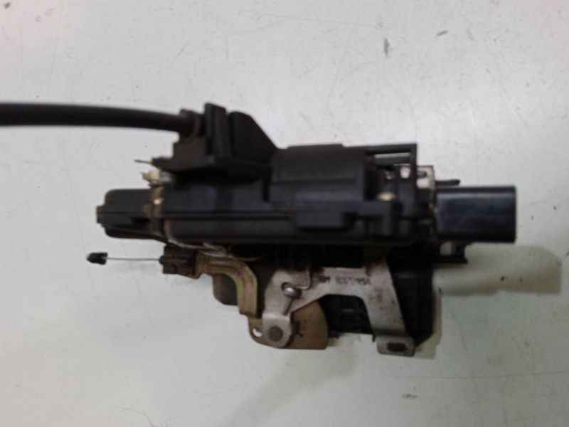 Recambio de cerradura puerta delantera derecha para volkswagen bora i (1j2) 2.0 referencia OEM IAM   