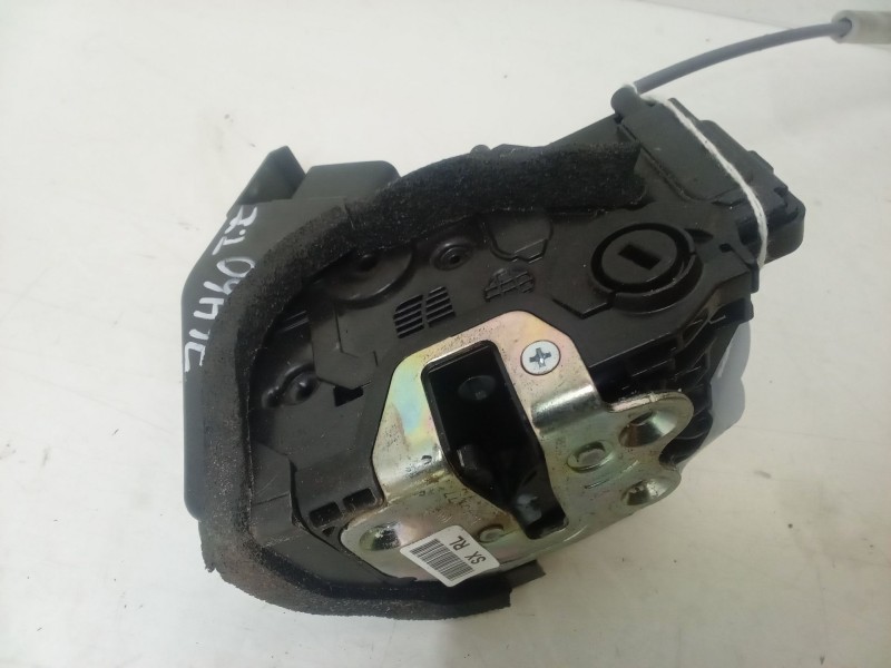 Recambio de cerradura puerta trasera izquierda para kia stonic (yb) 1.0 t-gdi referencia OEM IAM   