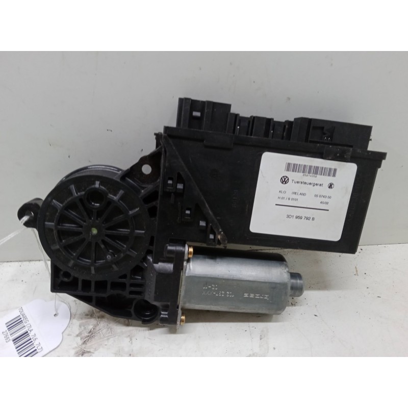 Recambio de motor elevaluna delantero derecho para volkswagen touareg (7la, 7l6, 7l7) 5.0 v10 tdi referencia OEM IAM 3D1959792B 