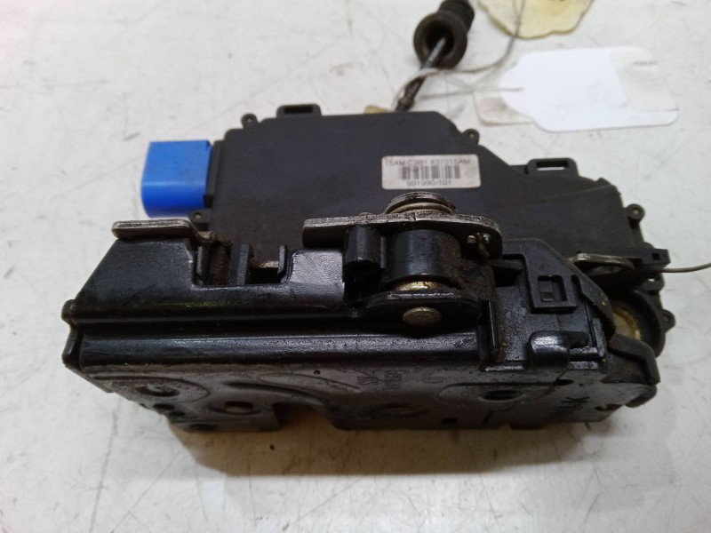 Recambio de cerradura puerta delantera izquierda para seat ibiza iii (6l1) 1.4 tdi referencia OEM IAM 991990101  