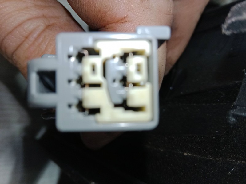 Recambio de retrovisor electrico derecho para ford focus ii (da_, hcp, dp) 1.6 referencia OEM IAM   