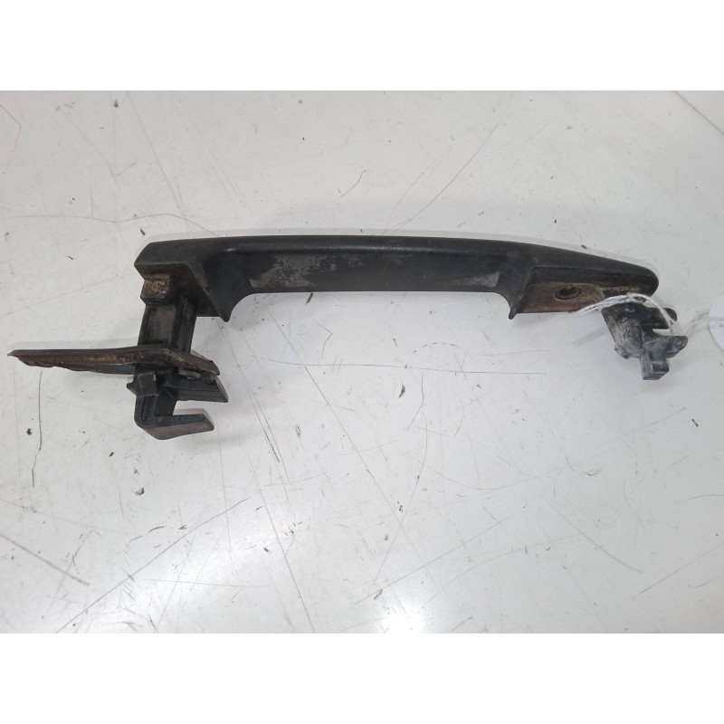 Recambio de maneta exterior puerta trasera derecha para mercedes-benz clase m (w163) ml 430 (163.172) referencia OEM IAM    Recambio de maneta exterior puerta trasera derecha para mercedes-benz clase m (w163) ml 430 (163.172) referencia OEM IAM