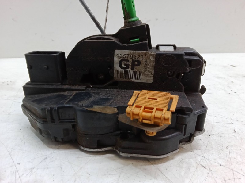 Recambio de cerradura puerta delantera derecha para opel adam (m13) 1.4 referencia OEM IAM   