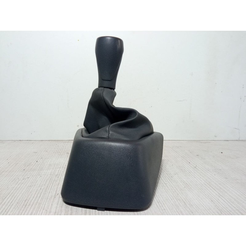 Recambio de pomo palanca cambio para peugeot bipper tepee 1.4 hdi referencia OEM IAM 7354613210 901030225012 