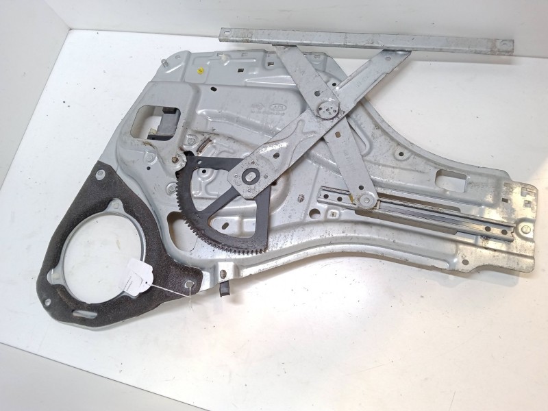 Recambio de elevalunas electrico delantero izquierdo para kia sportage ii (je_, km_) 2.0 crdi referencia OEM IAM 824700Z020  