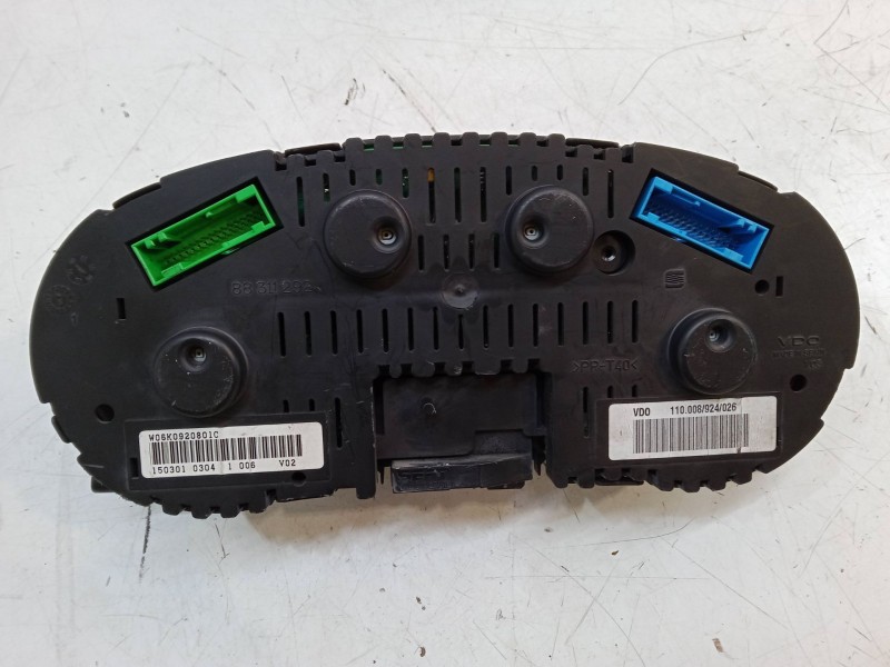 Recambio de cuadro instrumentos para seat ibiza ii (6k1) 1.4 i referencia OEM IAM W06K0920801C  110008924026