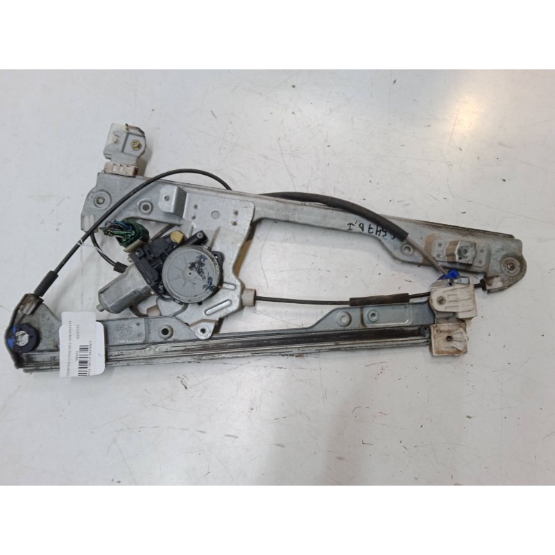 Recambio de elevalunas electrico delantero izquierdo para nissan cabstar (f24m, f24w) 28.11 dci, 32.11 dci, 35.11 dci 2.5 (f24m)
