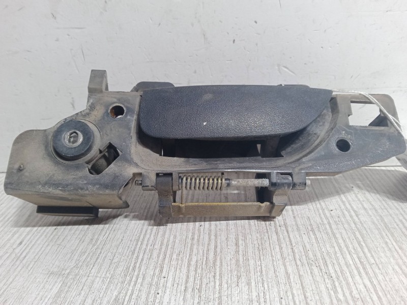 Recambio de maneta exterior puerta delantera izquierda para ford mondeo i sedán (gbp) 1.8 td referencia OEM IAM   