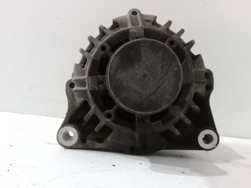 Recambio de alternador para peugeot 207/207+ (wa_, wc_) 1.4 hdi referencia OEM IAM 9665580680CL8+ 2607212A TG9B066