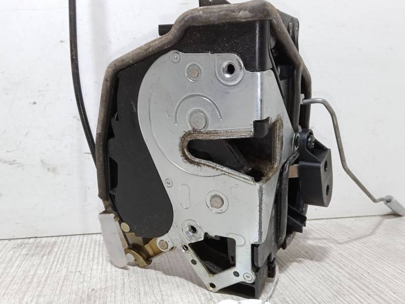 CERRADURA PUERTA DELANTERA IZQUIERDA 